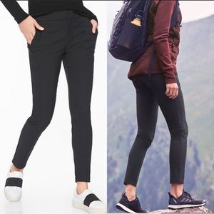 Athleta Wander Stash Skinny Pant Size 10 Black